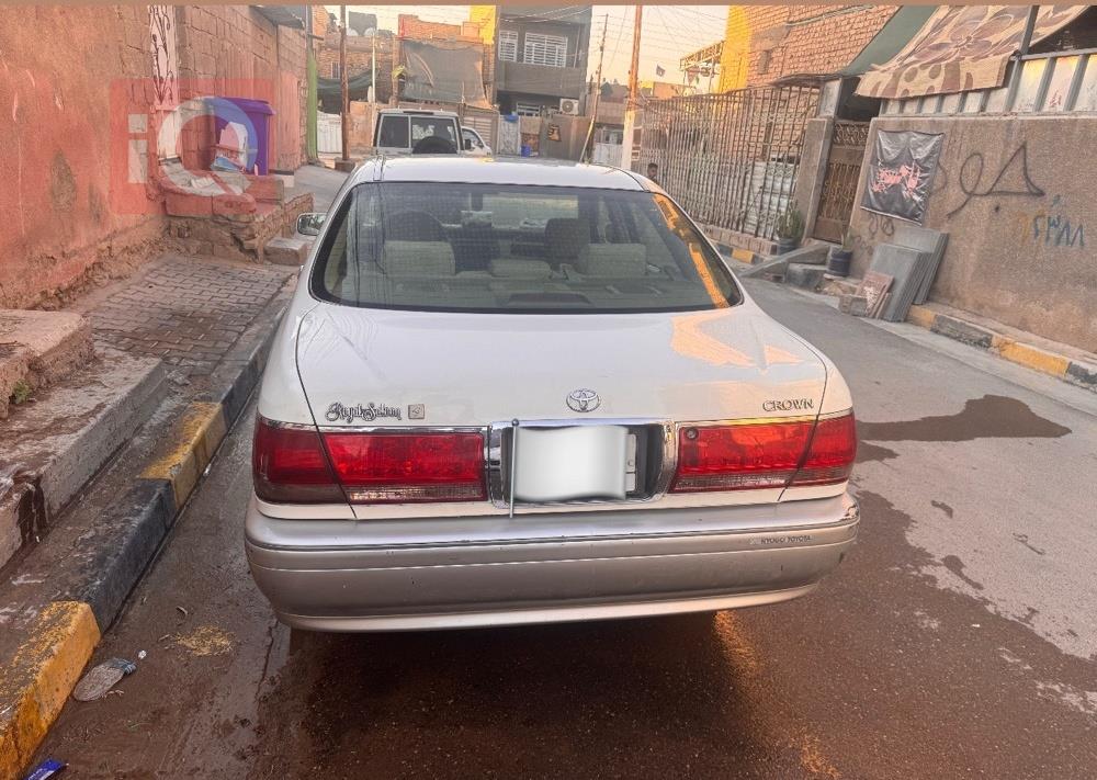 تويوتا كراون